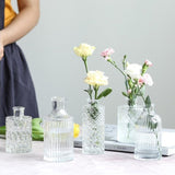 petits flacons en verre