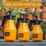 Pulvérisateur à main | L'arroseur arrosé